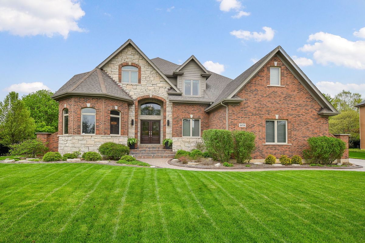 3N706 Herman Melville Lane, St. Charles, IL 60175