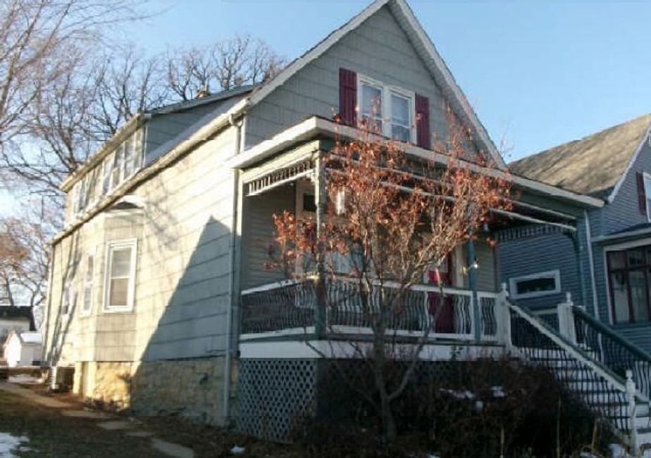 12552 Highland Avenue, Blue Island, IL 60406