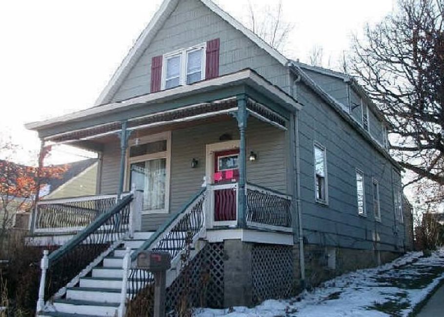 12552 Highland Avenue, Blue Island, IL 60406