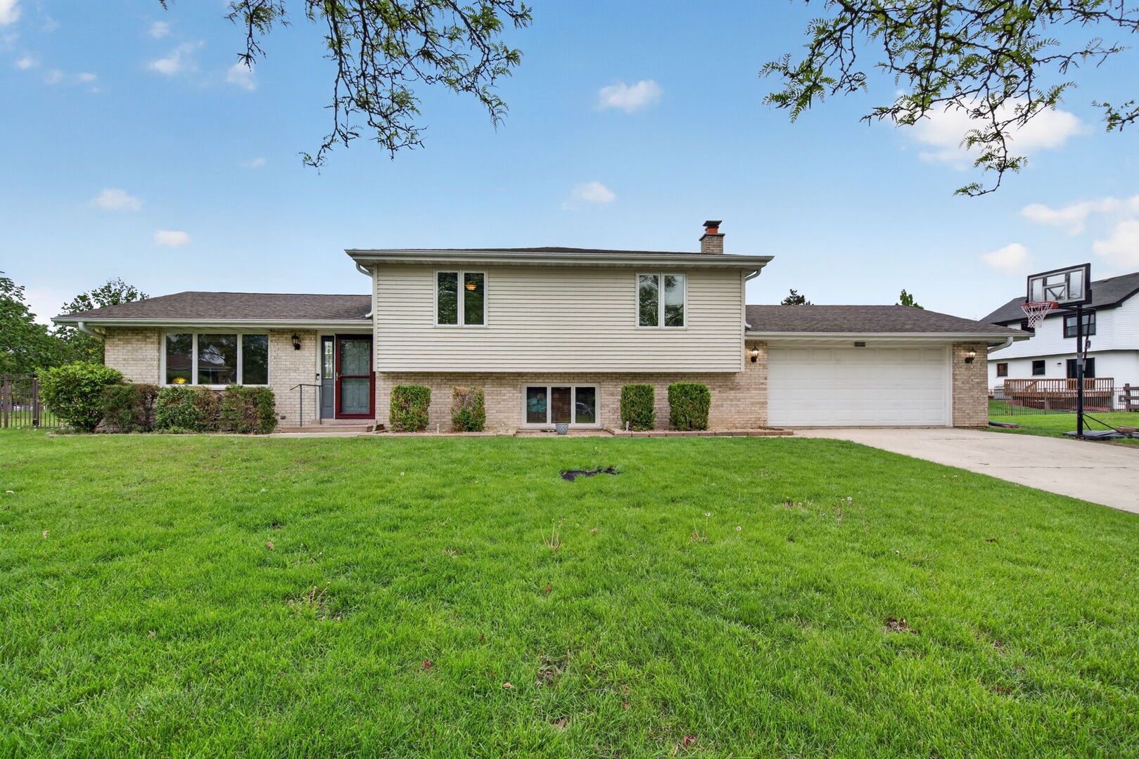 10818 Bryant Road — Mokena, IL 60448