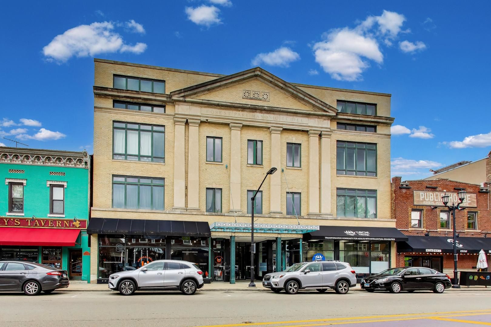 7509 Madison Street #B3 — Forest Park, IL 60130