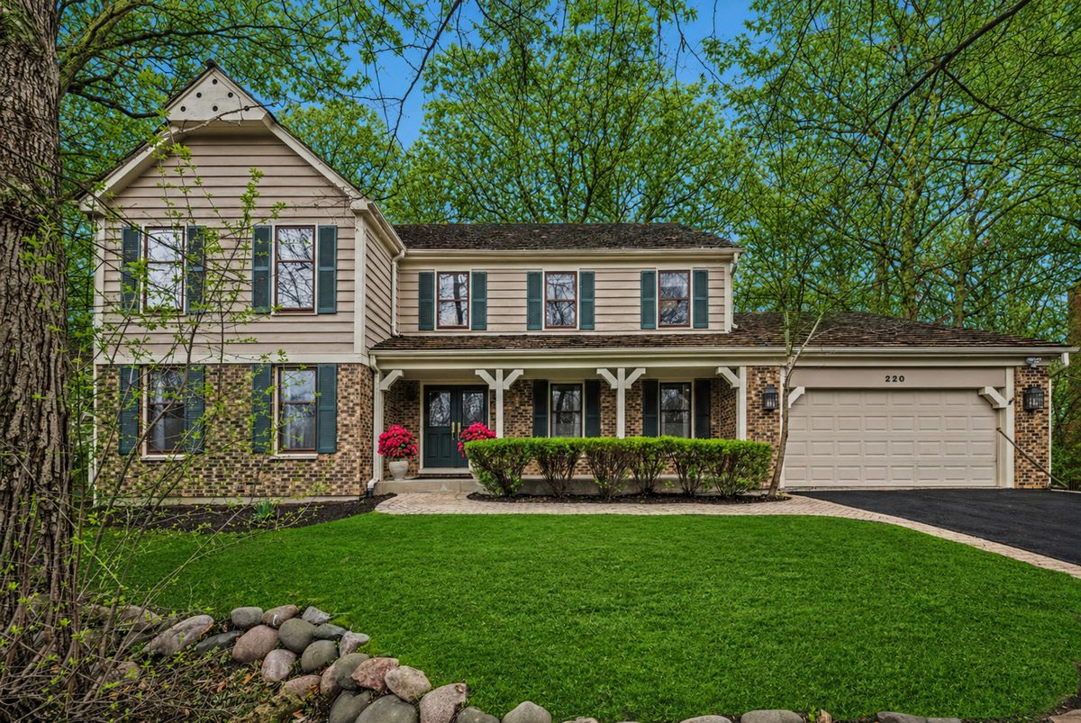220 Dover Circle, Lincolnshire, IL 60069