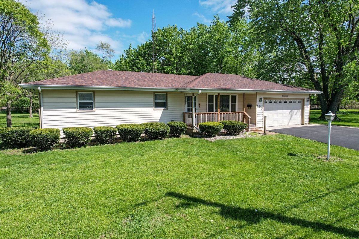 385 Kankakee Street, Coal City, IL 60416