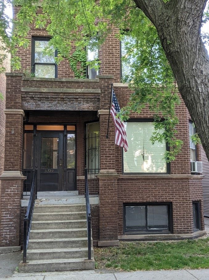 3327 N HAMILTON Avenue #2F — Chicago, IL 60618