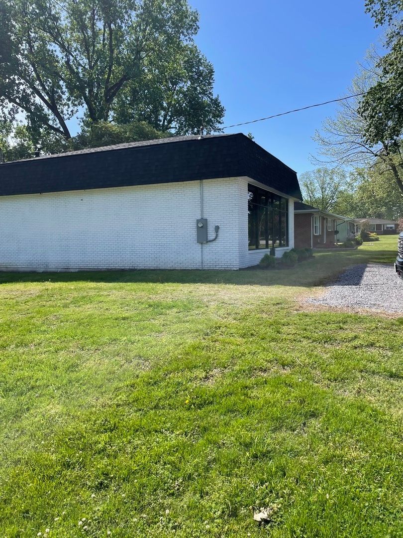 20 Jon Street, Metropolis, IL 62960