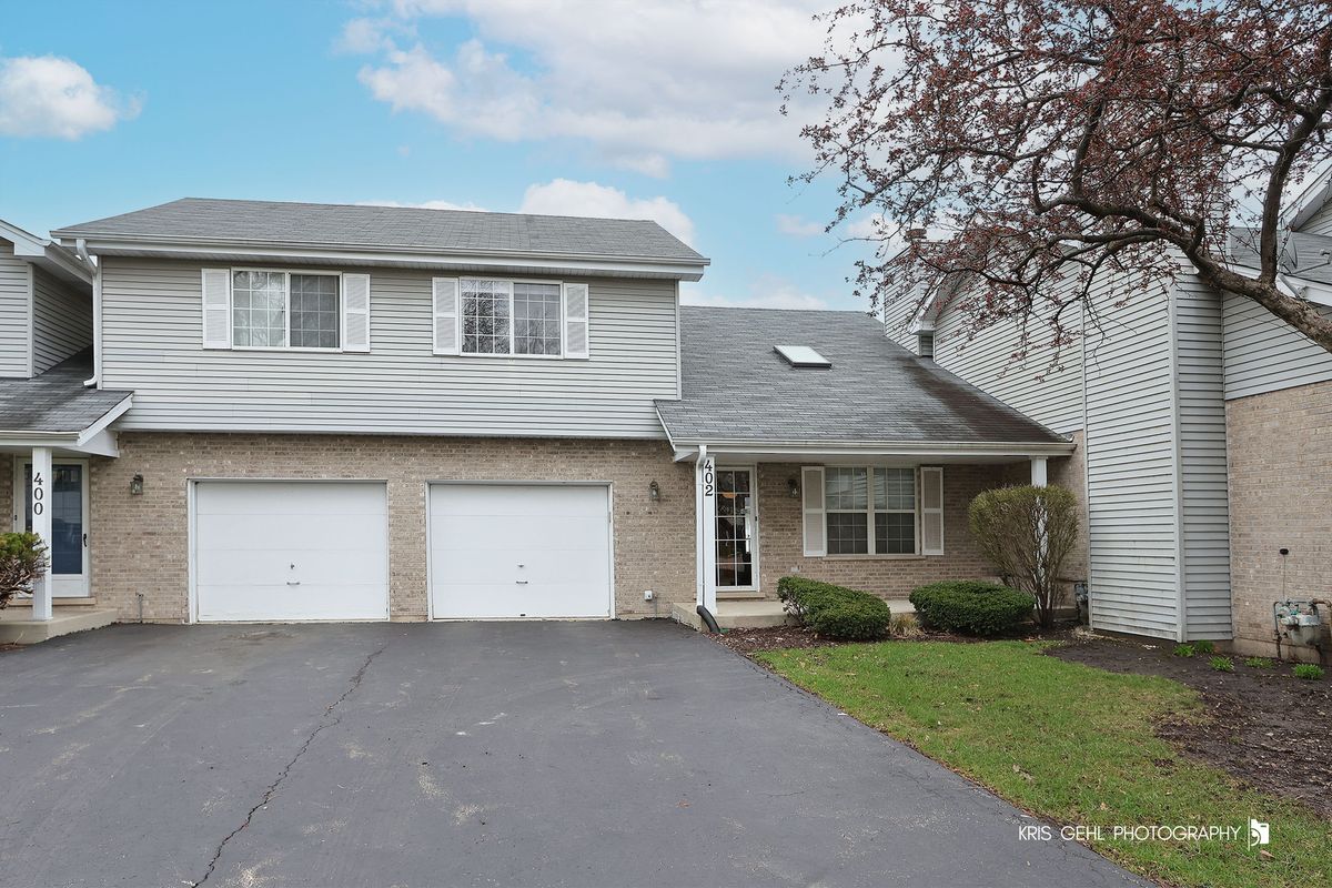 402 Frontenac Street, Aurora, IL 60504