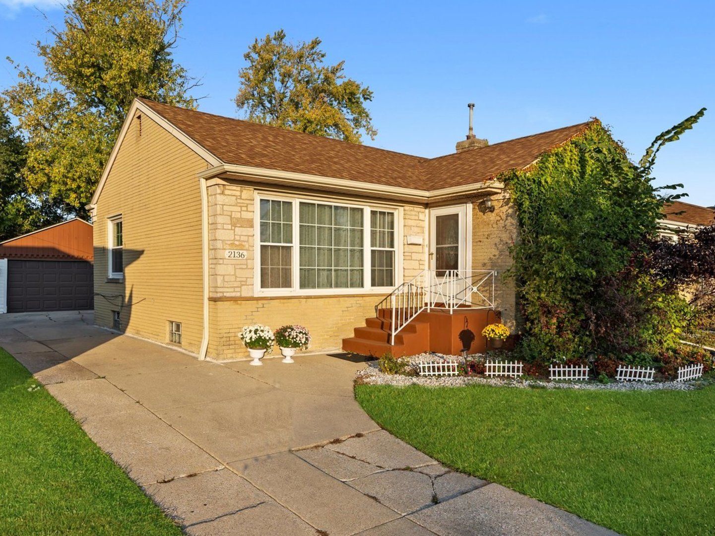 2136 Bristol Avenue — Westchester, IL 60154