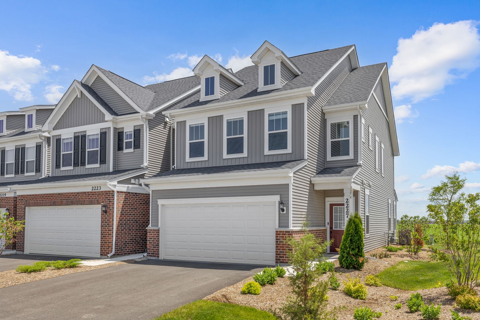 2227 Ryegrass Lane — Bolingbrook, IL 60490