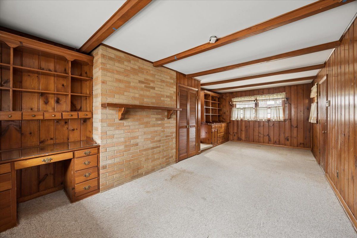 S645 Forest Street, Winfield, IL 60190