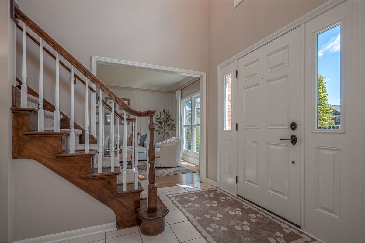 1715 South Court, Batavia, IL 60510