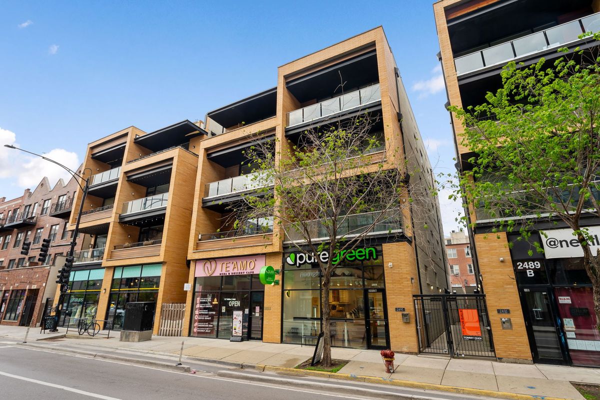 2495 Milwaukee Avenue, Chicago, IL 60647