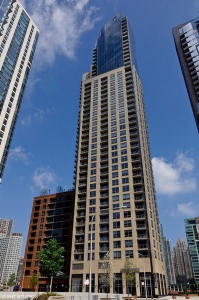 420 E WATERSIDE Drive #2214 — Chicago, IL 60601