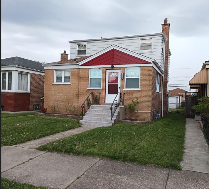 12610 S Laflin Street — Calumet Park, IL 60827