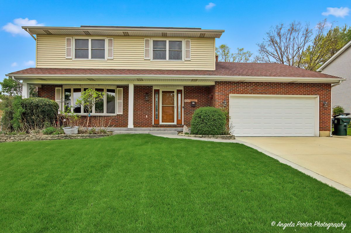 664 LONGVIEW Drive, Antioch, IL 60002