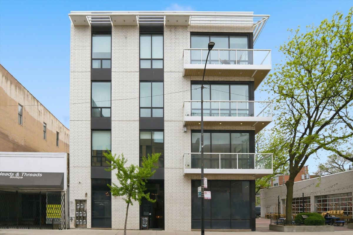 1258 Milwaukee Avenue, Chicago, IL 60622