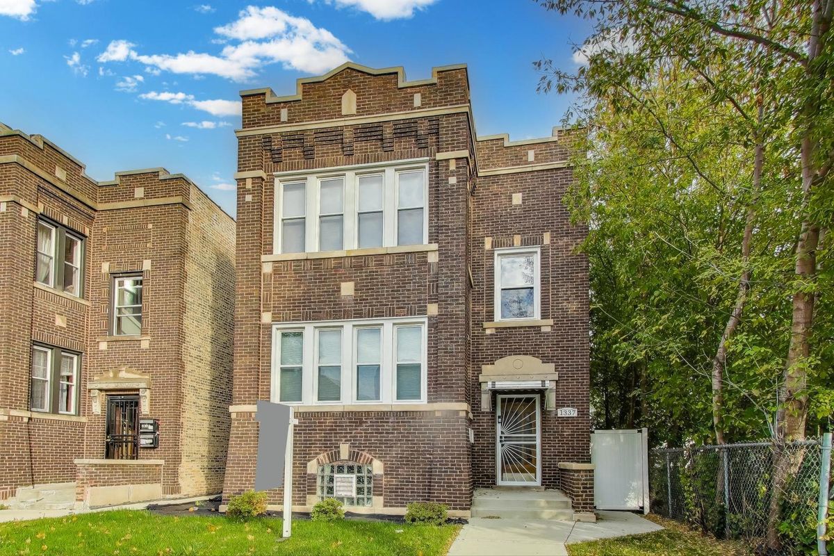 1337 Austin Boulevard, Cicero, IL 60804