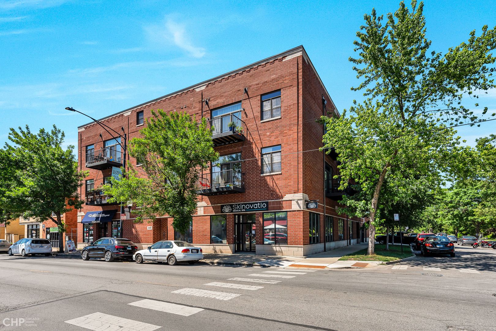 2934 W Montrose Avenue #303 — Chicago, IL 60618