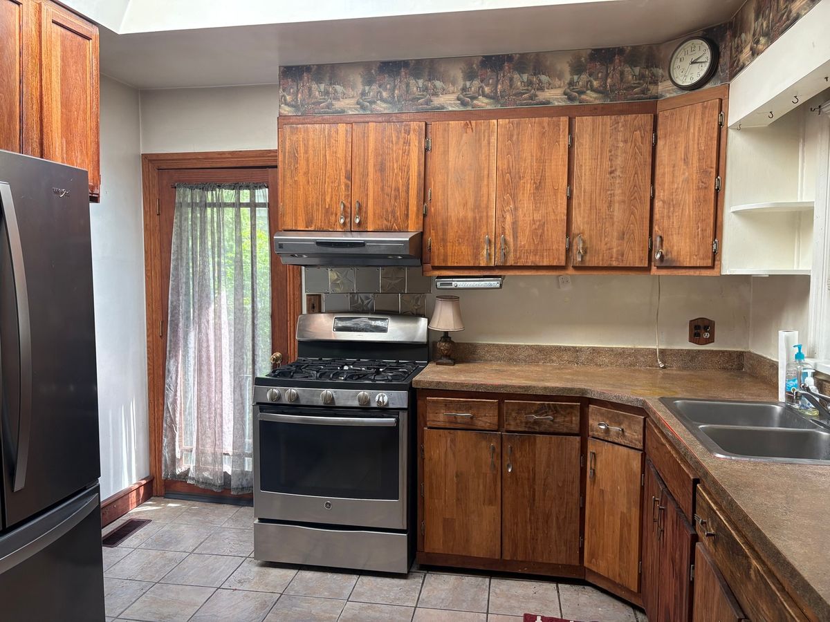 816 N 11th Street, Rochelle, IL 61068