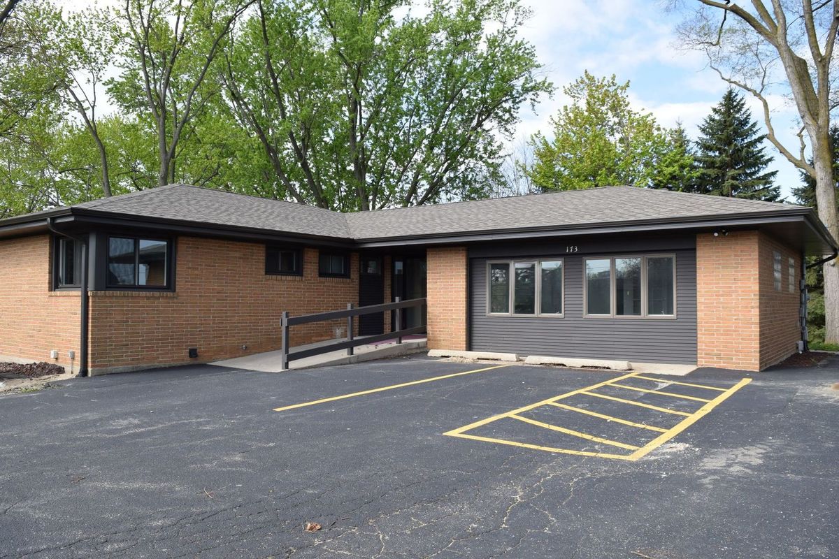 173 Thomas Court, Wauconda, IL 60084