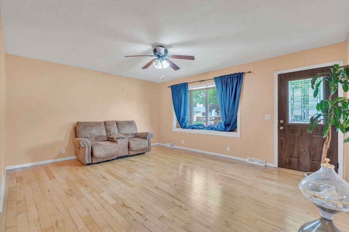 603 12th Avenue, Hampton, IL 61256