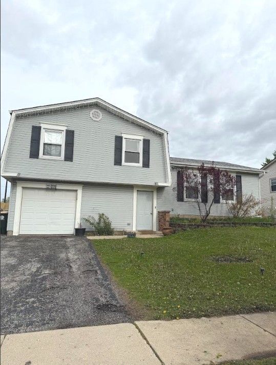 1469 William Clifford Lane, Elk Grove Village, IL 60007