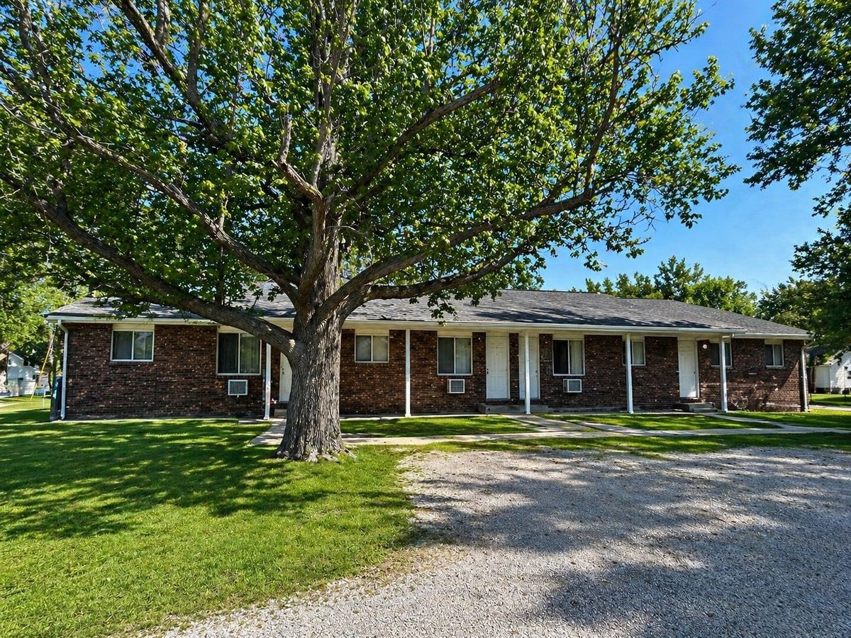 404 Main Street, Desoto, IL 62924