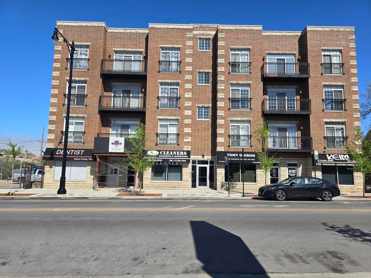 5321 N Lincoln Avenue #B — Chicago, IL 60625