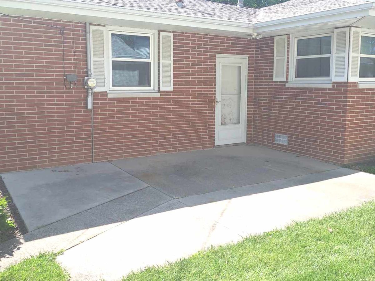 207 N Center Street, Tuscola, IL 61953