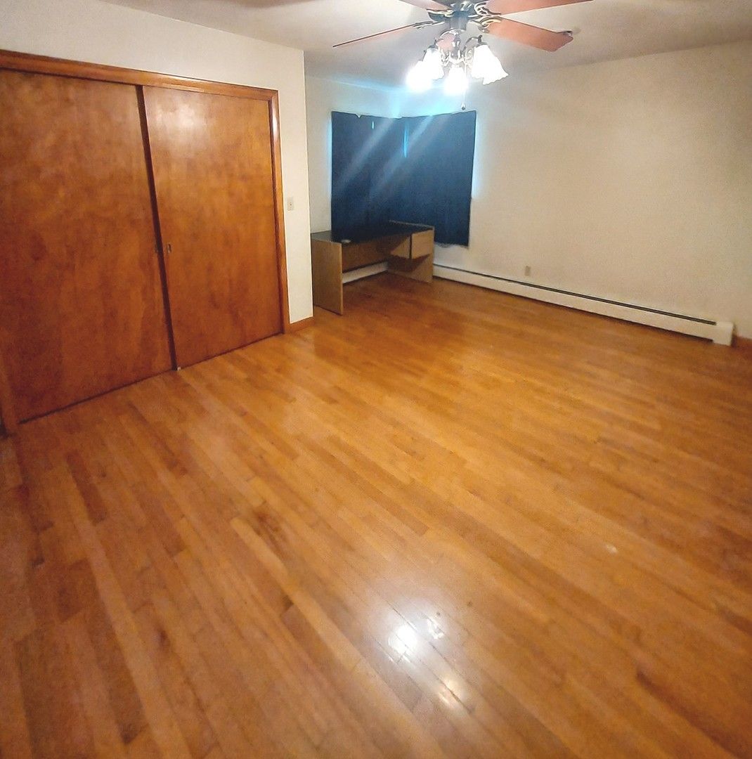207 N Center Street, Tuscola, IL 61953
