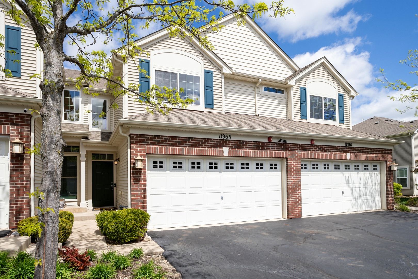 11965 Brunschon Lane — Huntley, IL 60142