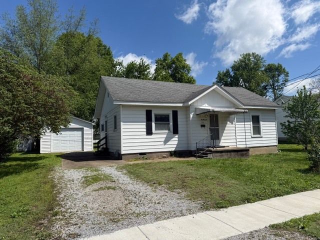 900 Browning Street, Marion, IL 62959