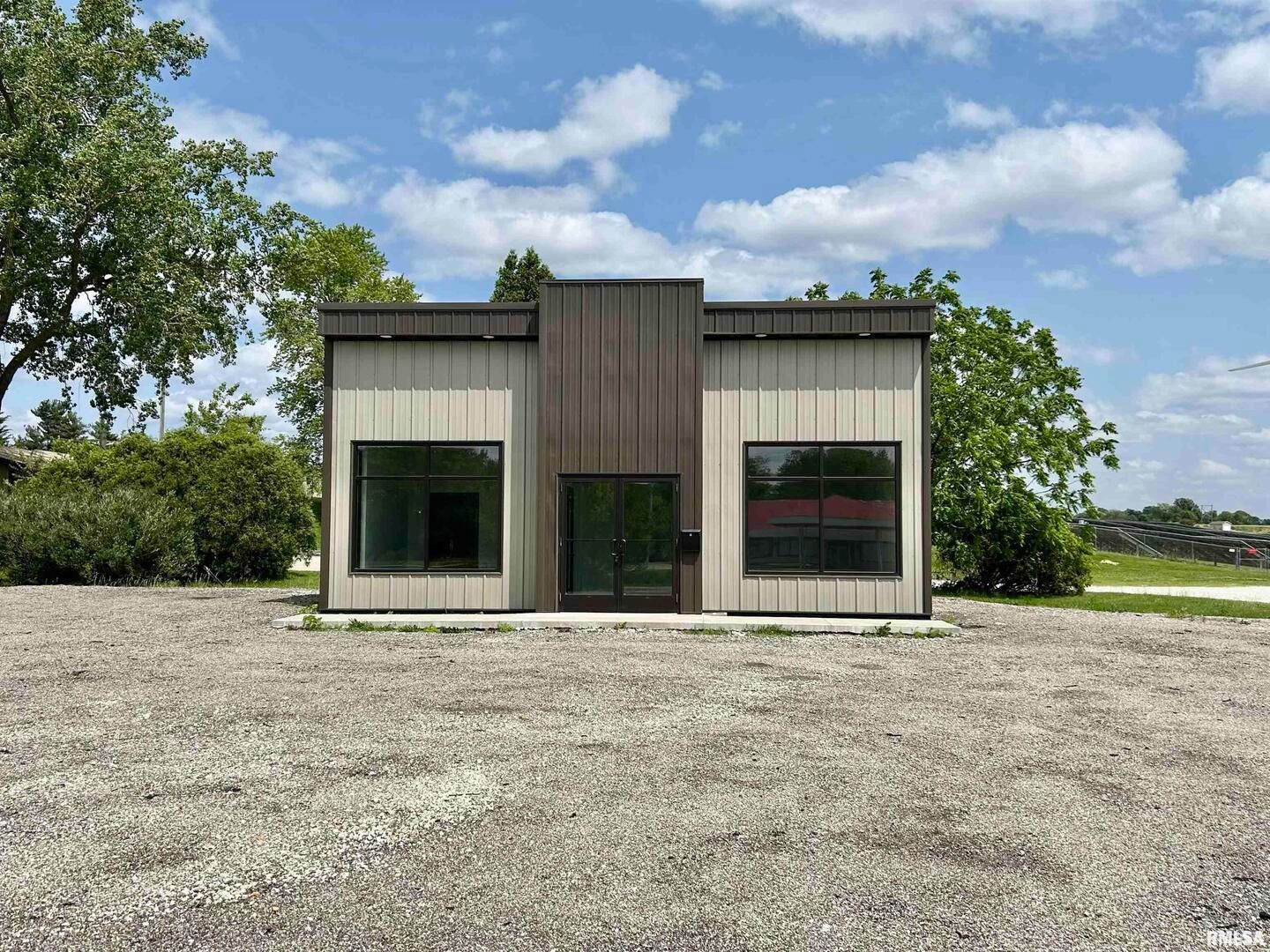 4160 S Oakwood Avenue — Geneseo, IL 61254