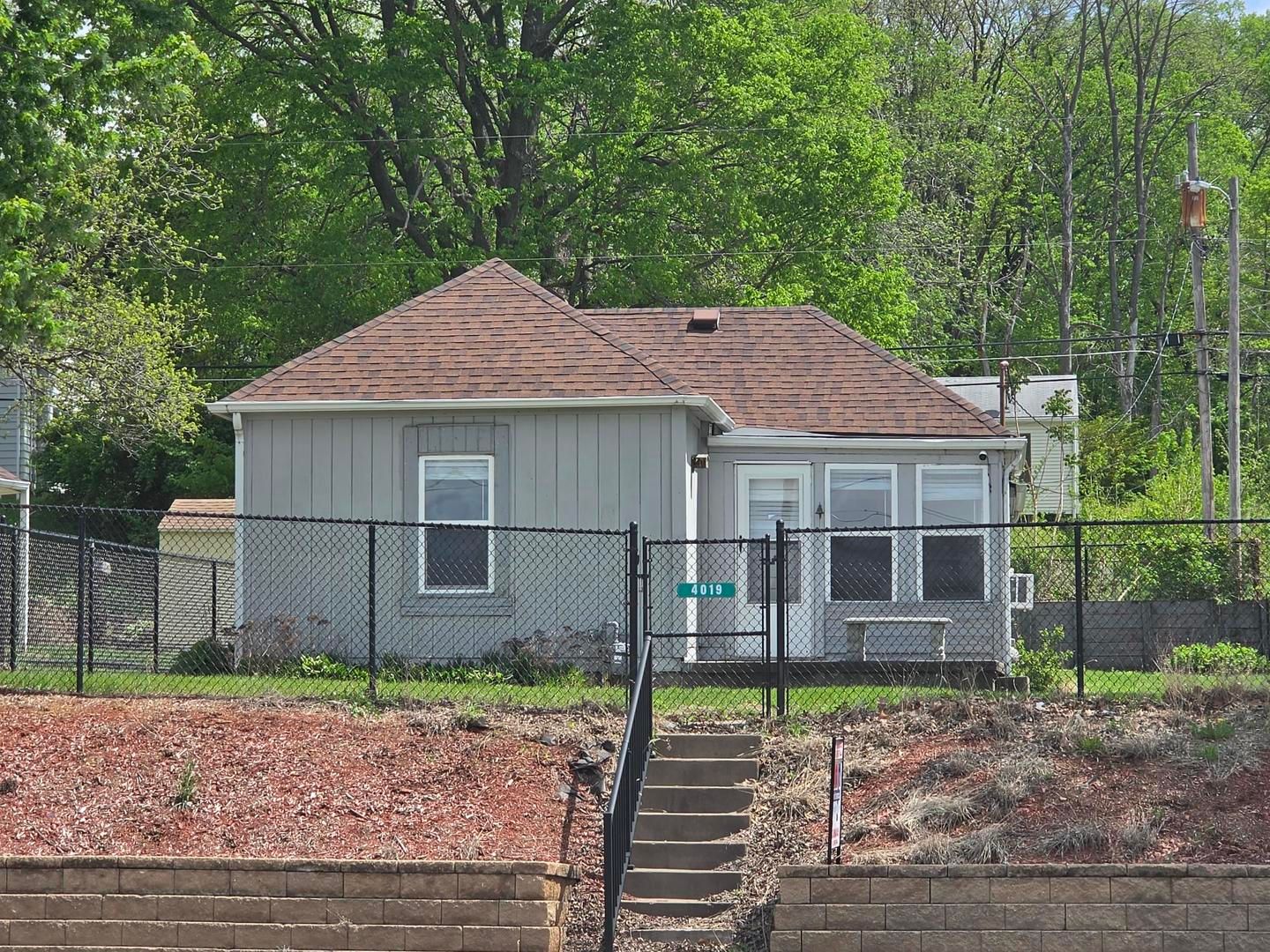 4019 11th Street — Rock Island, IL 61201