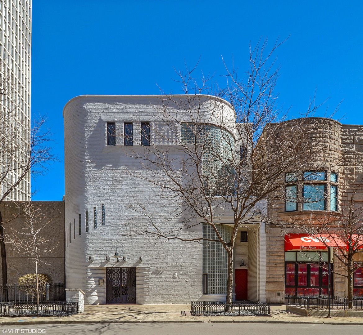 1209 State Parkway, Chicago, IL 60611