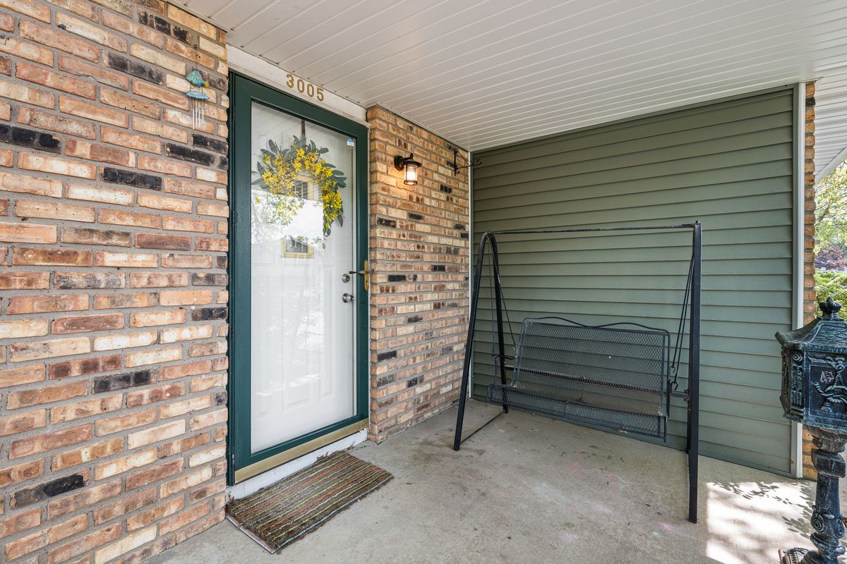 3005 Pine Street, Davenport, IA 52804