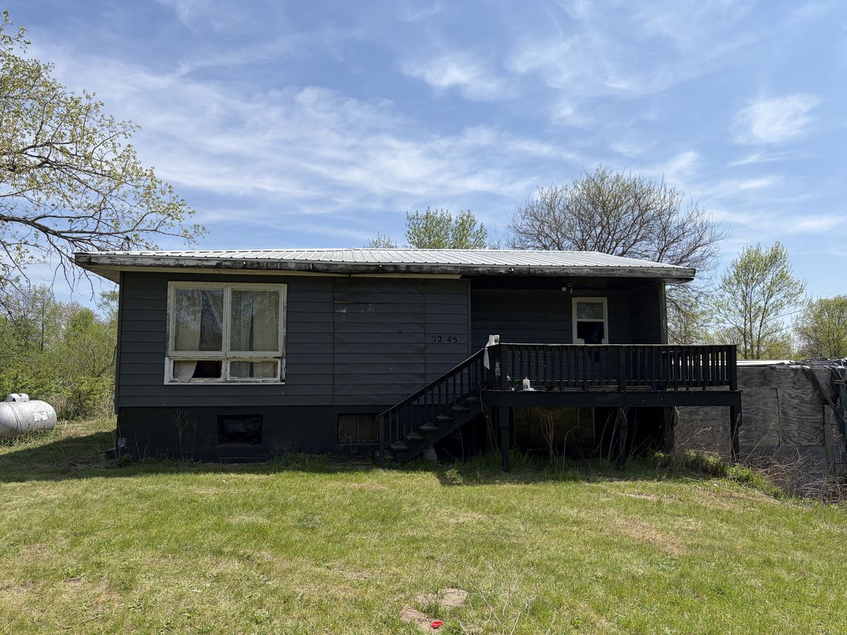 3243 13700e Road, Pembroke Twp, IL 60958