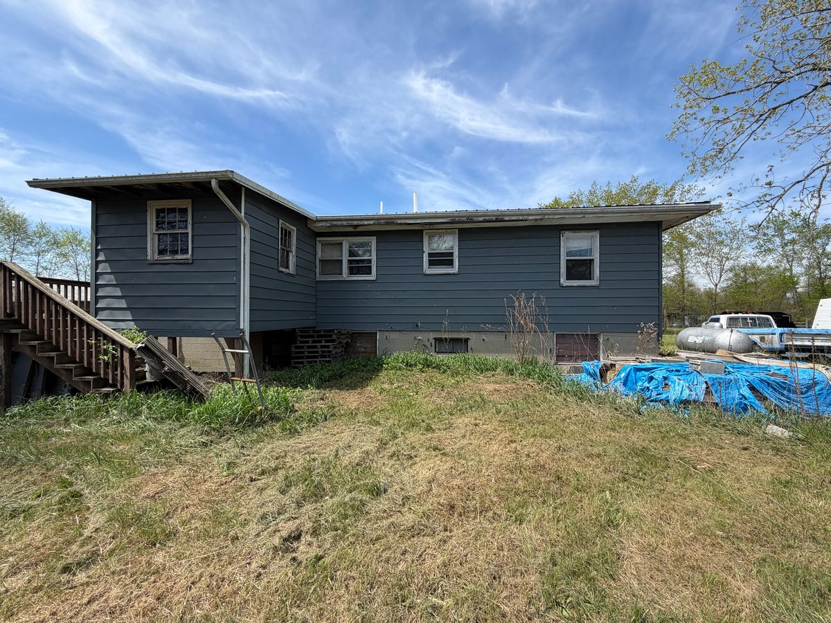 3243 S 13700e Road, Pembroke Twp, IL 60958