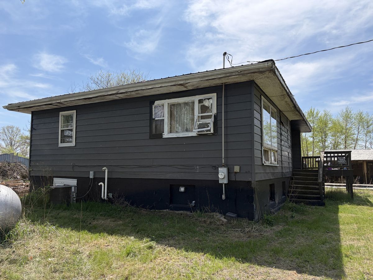 3243 S 13700e Road, Pembroke Twp, IL 60958