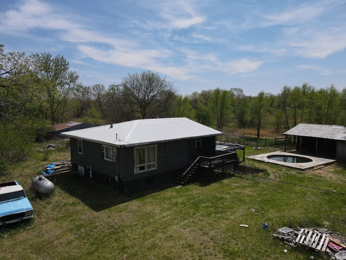 3243 S 13700e Road, Pembroke Twp, IL 60958