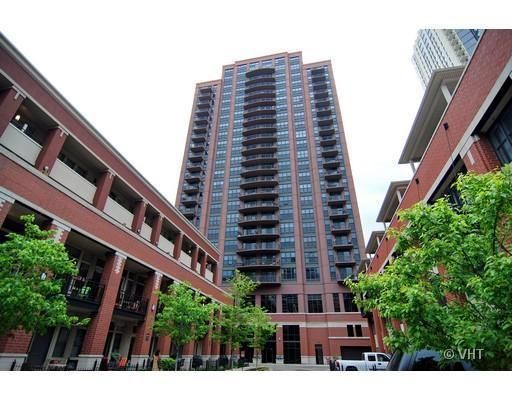 330 Jefferson Street, Chicago, IL 60661