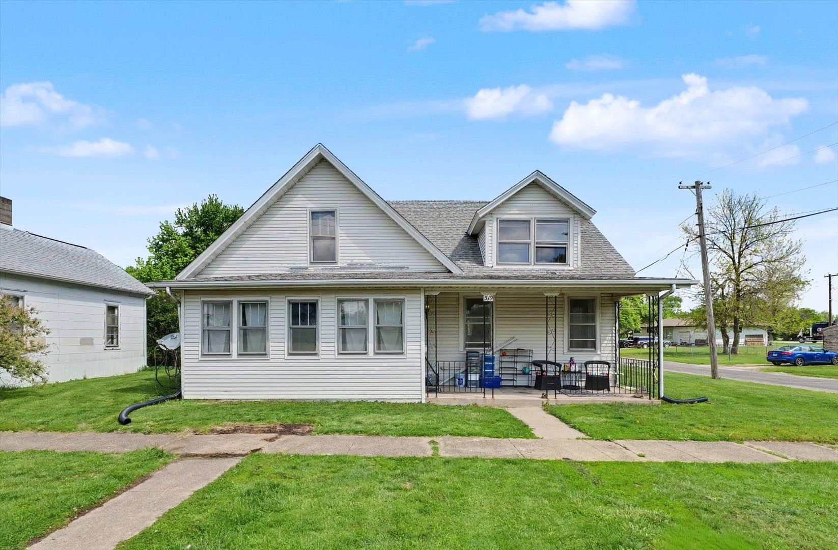 519 E Allen Street — Farmer City, IL 61842