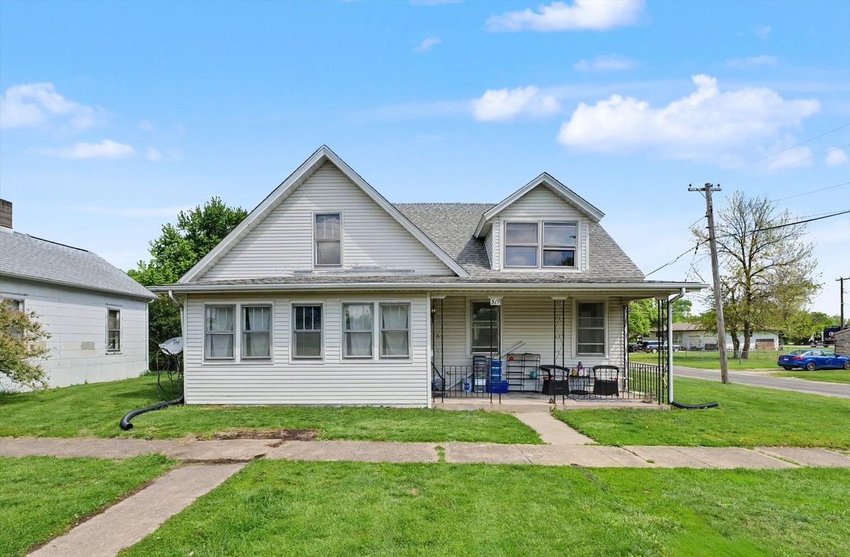 519 Allen Street, Farmer City, IL 61842