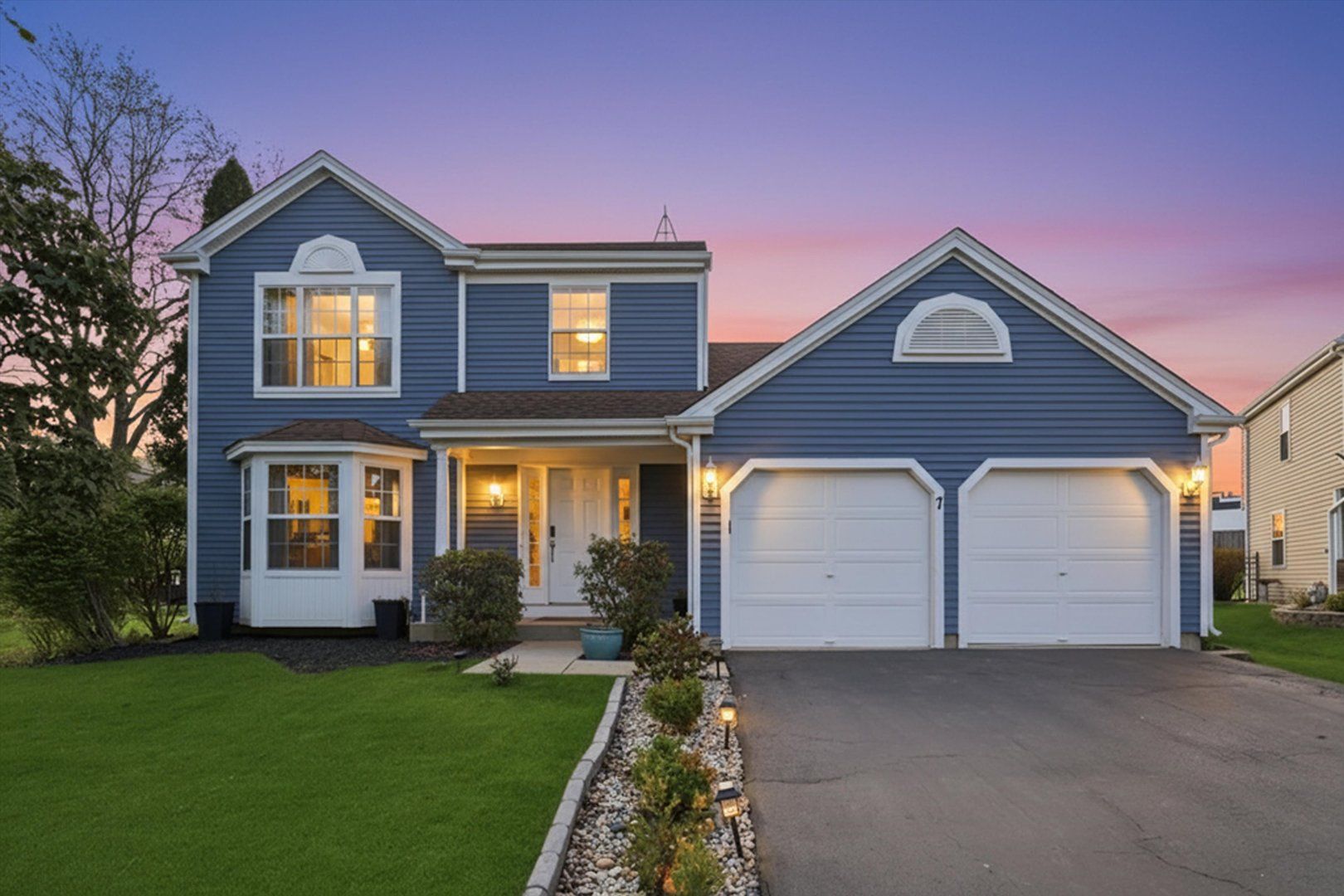 7 Arthur Court — Streamwood, IL 60107