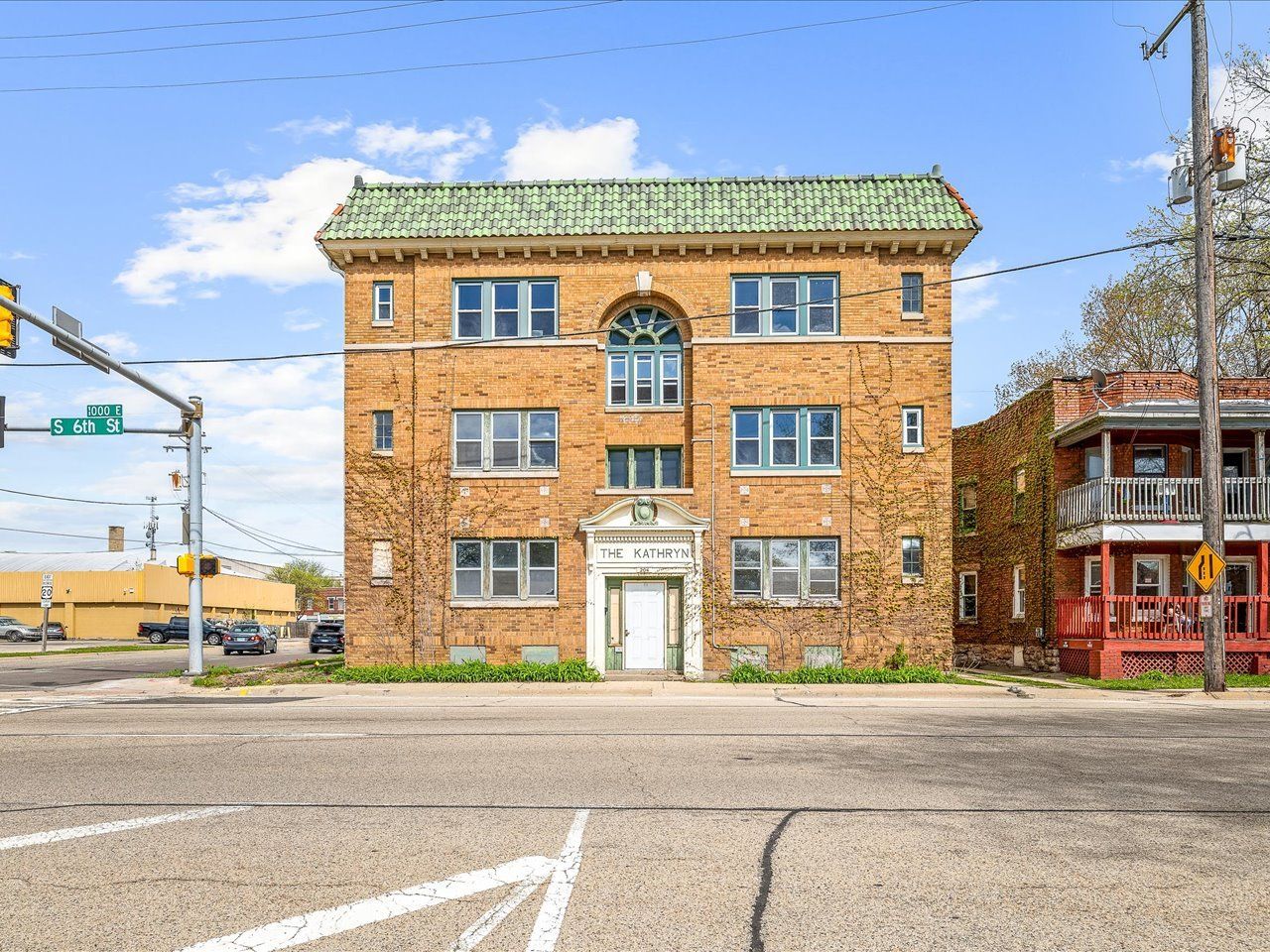204 S 6th Street — Rockford, IL 61104