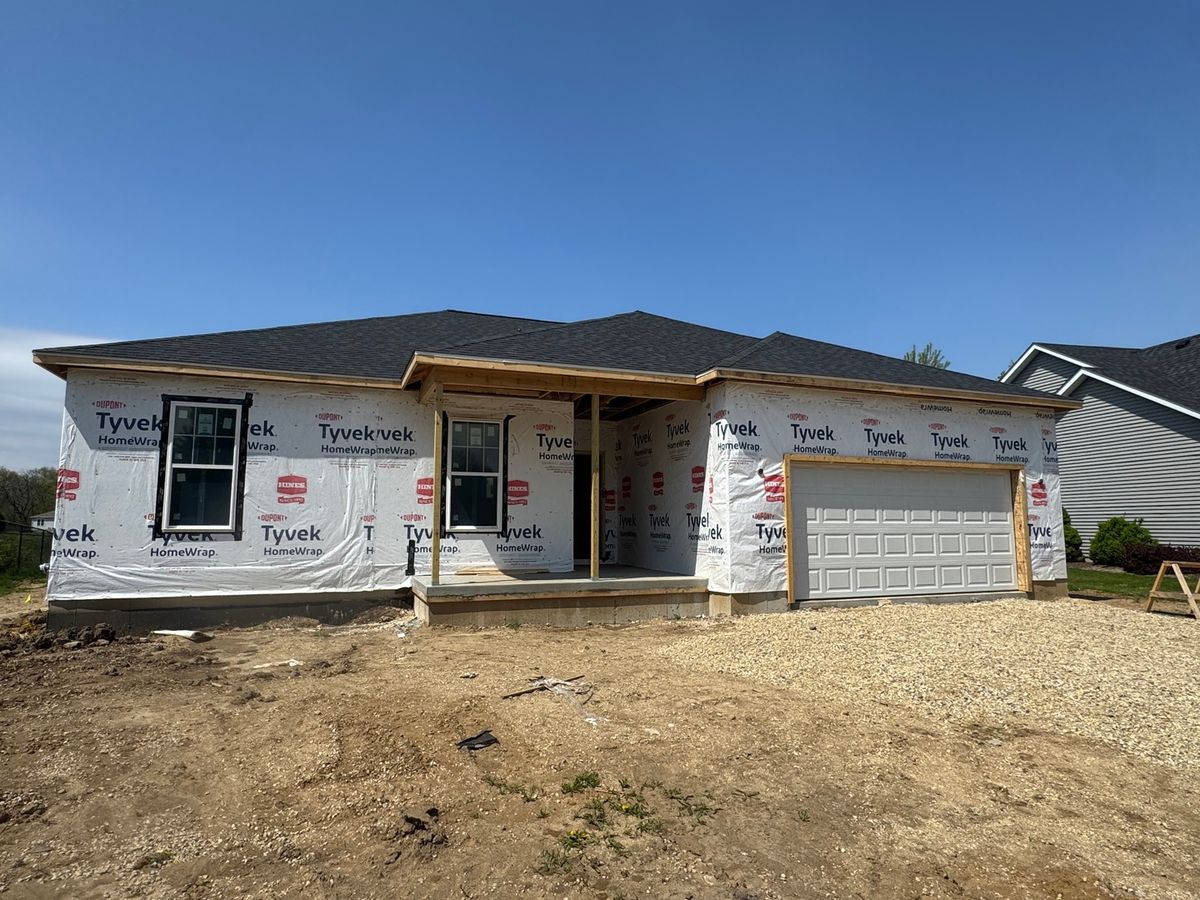 427 Riverbend Drive, Genoa, IL 60135