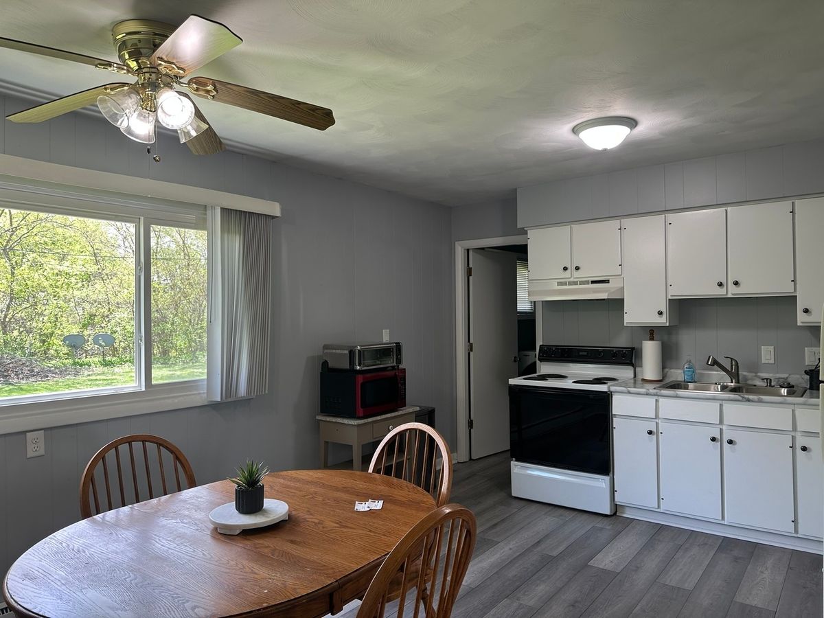 1919 Portland Avenue, Savanna, IL 61074