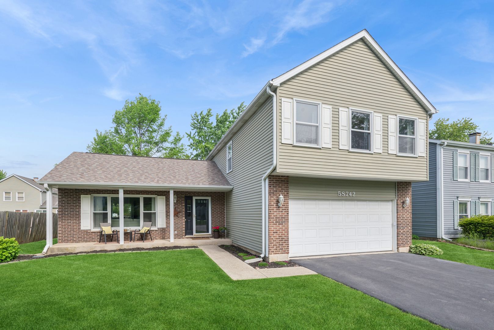 5S742 Meadow Lake Drive — Naperville, IL 60540
