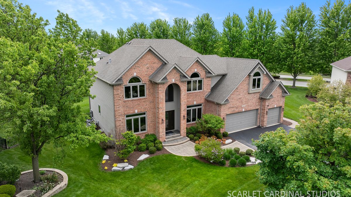 2404 Shaker Court, Naperville, IL 60564