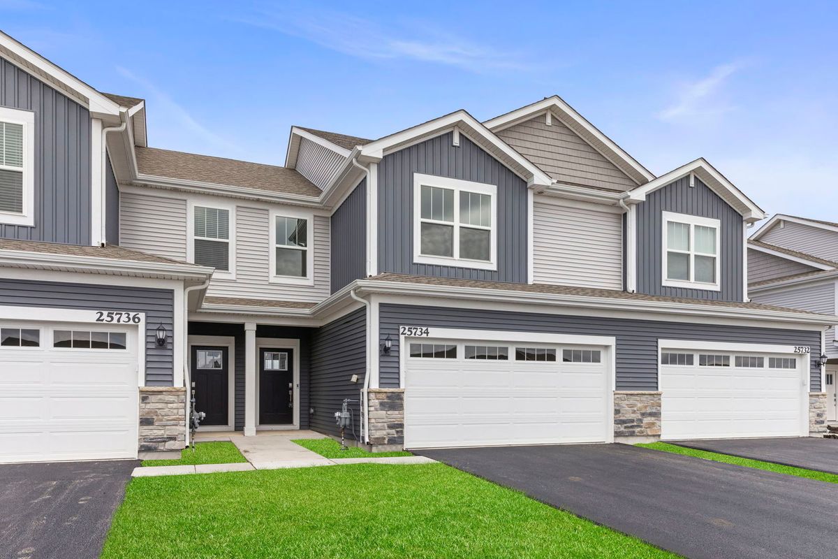 25734 Wakefield Drive, Plainfield, IL 60544