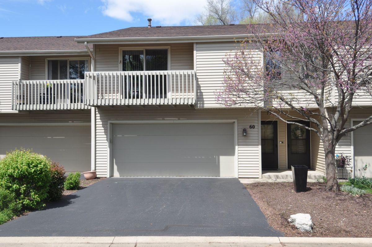 4673 HIGHPOINT Drive, Rockford, IL 61114